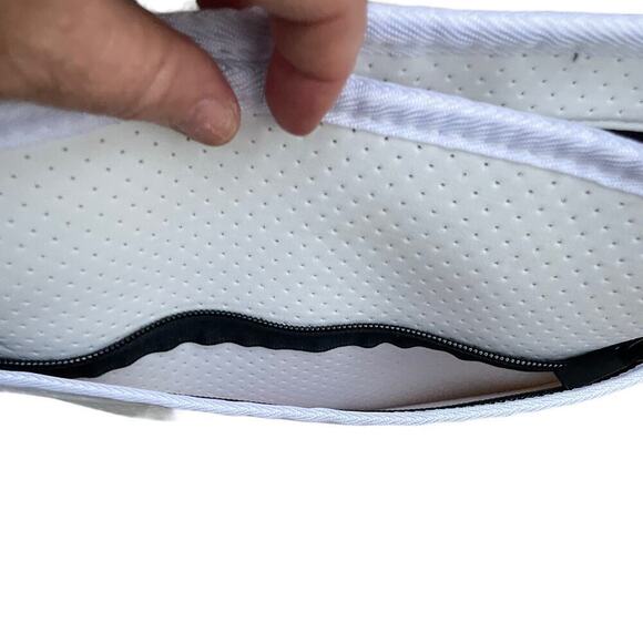 Haute Shore Convertible Crossbody Neoprene Handbag - Picture 8 of 16